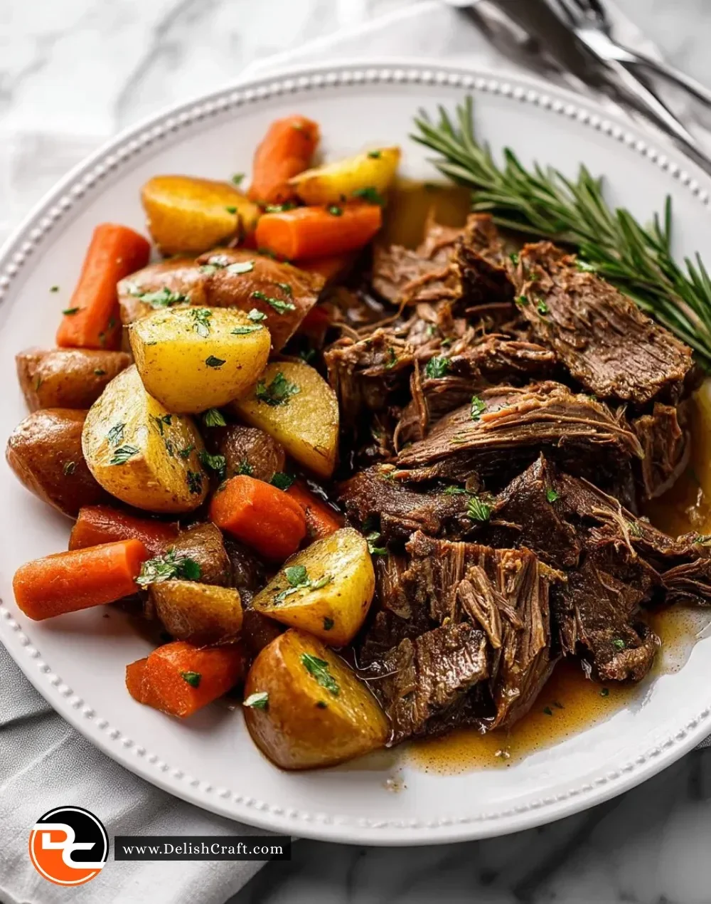 Ultimate pot roast recipe with tender meat and vegetables