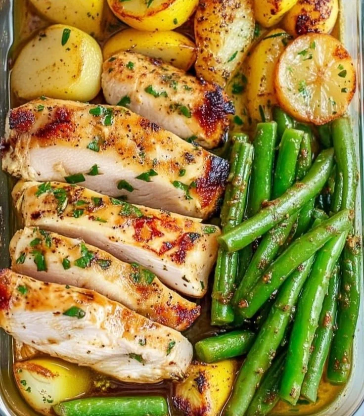 Lemon Garlic Chicken Bowl with fresh ingredients and vibrant flavors