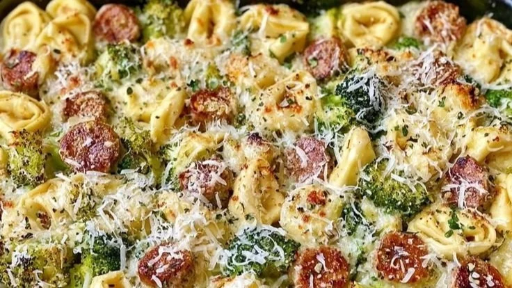 Sheet Pan Broccoli Tortellini Bake